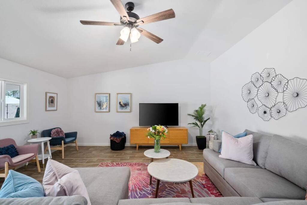 Fab Phx Getaway W/ Pool & Fire Pit Villa Phoenix Eksteriør billede