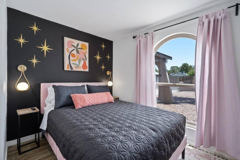 Fab Phx Getaway W/ Pool & Fire Pit Villa Phoenix Eksteriør billede